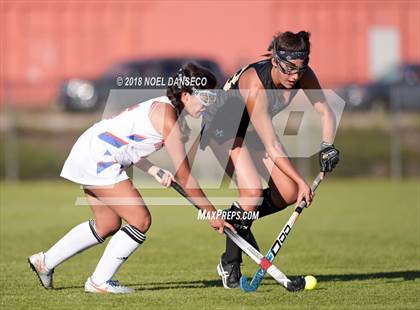 Thumbnail 2 in St. Ignatius vs. Archbishop Mitty photogallery.