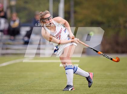 Thumbnail 2 in St. Ignatius vs. Archbishop Mitty photogallery.