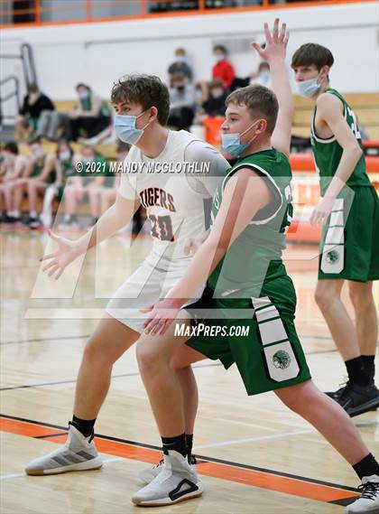 Thumbnail 1 in Athens @ Illini Bluffs photogallery.