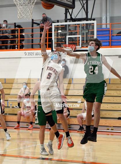 Thumbnail 1 in Athens @ Illini Bluffs photogallery.