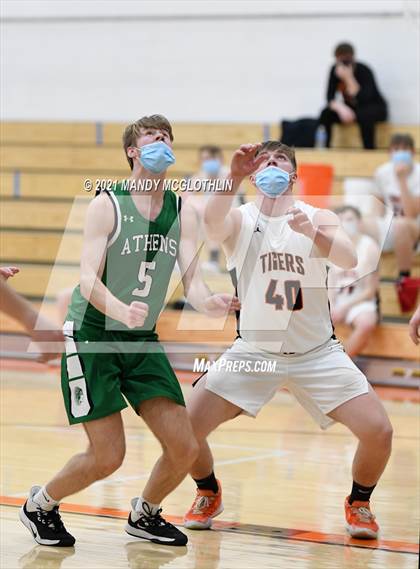 Thumbnail 2 in Athens @ Illini Bluffs photogallery.