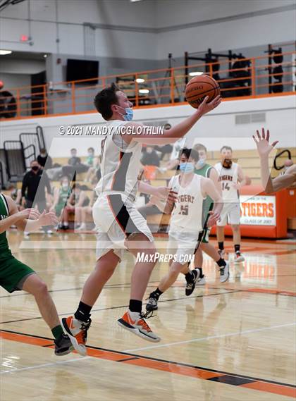 Thumbnail 2 in Athens @ Illini Bluffs photogallery.