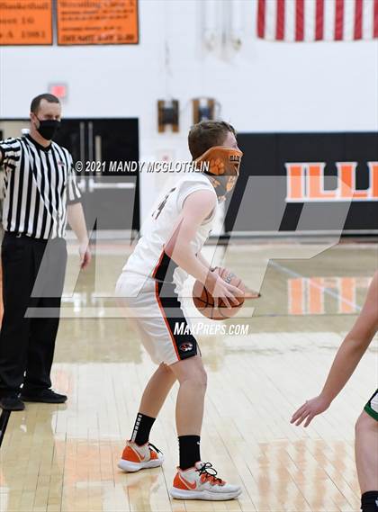 Thumbnail 2 in Athens @ Illini Bluffs photogallery.