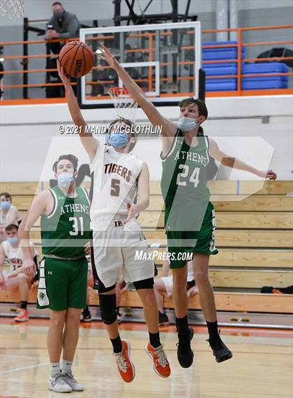 Thumbnail 3 in Athens @ Illini Bluffs photogallery.