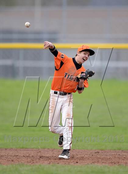 Thumbnail 1 in Lyndonville @ Attica photogallery.