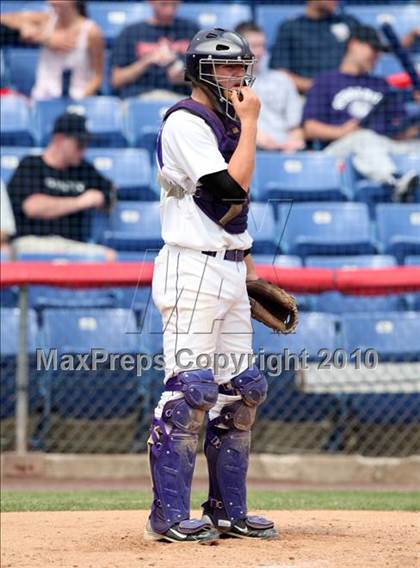 Thumbnail 1 in Kennedy Catholic vs. Saratoga Central Catholic (NYSPHSAA Class B Semifinal) photogallery.