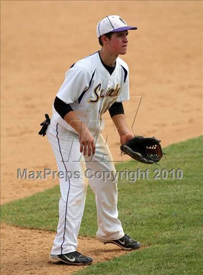 Thumbnail 2 in Kennedy Catholic vs. Saratoga Central Catholic (NYSPHSAA Class B Semifinal) photogallery.