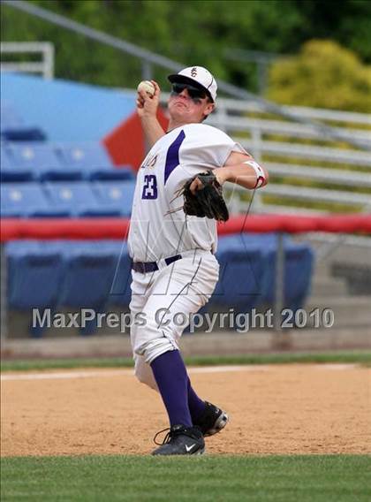 Thumbnail 1 in Kennedy Catholic vs. Saratoga Central Catholic (NYSPHSAA Class B Semifinal) photogallery.
