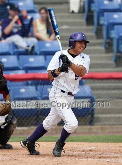 Thumbnail 2 in Kennedy Catholic vs. Saratoga Central Catholic (NYSPHSAA Class B Semifinal) photogallery.