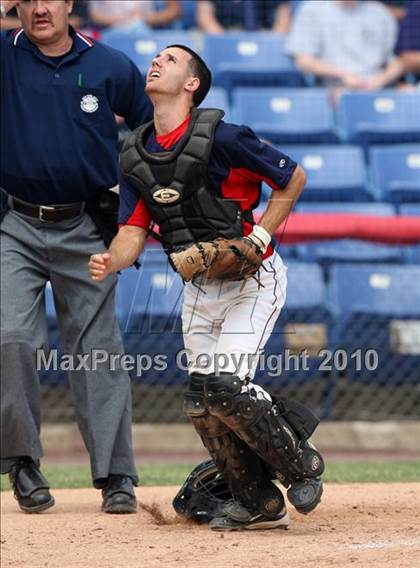 Thumbnail 1 in Kennedy Catholic vs. Saratoga Central Catholic (NYSPHSAA Class B Semifinal) photogallery.