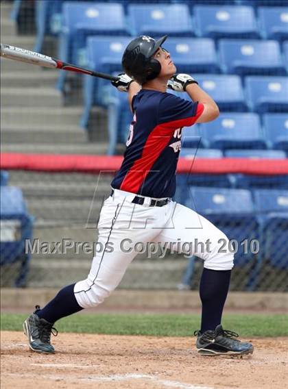 Thumbnail 1 in Kennedy Catholic vs. Saratoga Central Catholic (NYSPHSAA Class B Semifinal) photogallery.