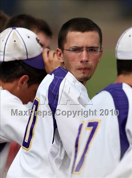 Thumbnail 3 in Kennedy Catholic vs. Saratoga Central Catholic (NYSPHSAA Class B Semifinal) photogallery.