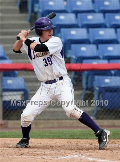 Thumbnail 3 in Kennedy Catholic vs. Saratoga Central Catholic (NYSPHSAA Class B Semifinal) photogallery.