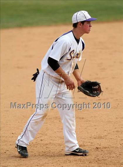 Thumbnail 2 in Kennedy Catholic vs. Saratoga Central Catholic (NYSPHSAA Class B Semifinal) photogallery.
