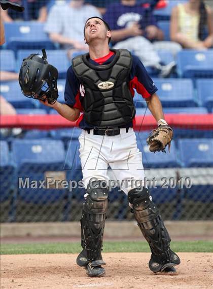 Thumbnail 3 in Kennedy Catholic vs. Saratoga Central Catholic (NYSPHSAA Class B Semifinal) photogallery.