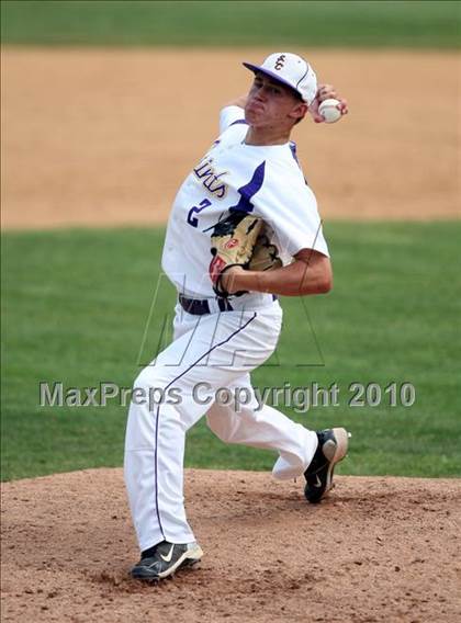 Thumbnail 2 in Kennedy Catholic vs. Saratoga Central Catholic (NYSPHSAA Class B Semifinal) photogallery.