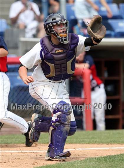 Thumbnail 1 in Kennedy Catholic vs. Saratoga Central Catholic (NYSPHSAA Class B Semifinal) photogallery.
