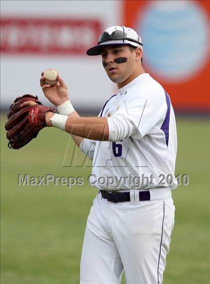 Thumbnail 3 in Kennedy Catholic vs. Saratoga Central Catholic (NYSPHSAA Class B Semifinal) photogallery.