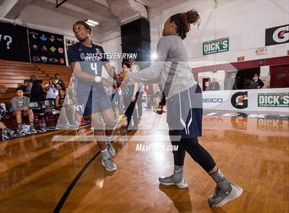 Thumbnail 3 in  Hamilton Heights vs. Miami Country Day (DICK'S National Tournament Final) photogallery.