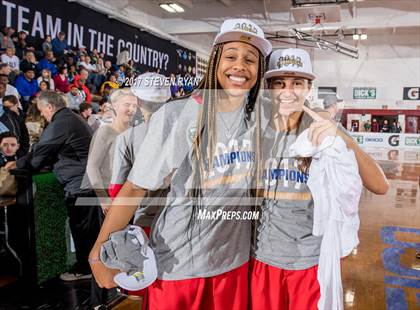 Thumbnail 2 in  Hamilton Heights vs. Miami Country Day (DICK'S National Tournament Final) photogallery.