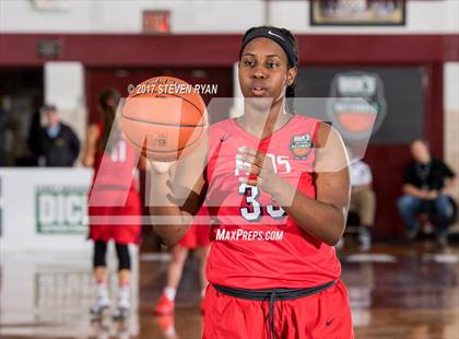 Thumbnail 2 in  Hamilton Heights vs. Miami Country Day (DICK'S National Tournament Final) photogallery.