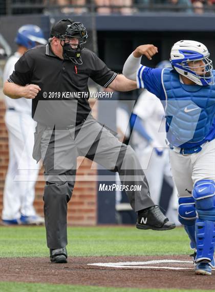 Thumbnail 1 in Corsicana vs. Midlothian Game 1 (UIL 5A Regional Final) photogallery.