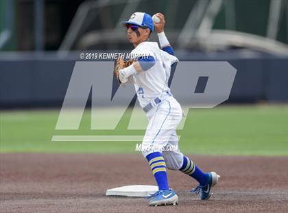 Thumbnail 1 in Corsicana vs. Midlothian Game 1 (UIL 5A Regional Final) photogallery.