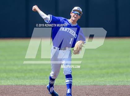 Thumbnail 1 in Corsicana vs. Midlothian Game 1 (UIL 5A Regional Final) photogallery.