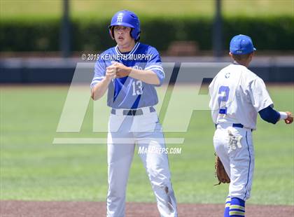 Thumbnail 2 in Corsicana vs. Midlothian Game 1 (UIL 5A Regional Final) photogallery.