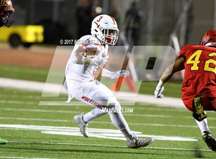 Thumbnail 3 in Harvard-Westlake vs. Dominguez photogallery.