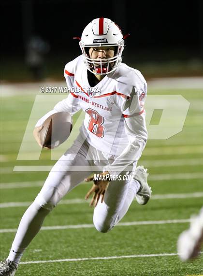 Thumbnail 3 in Harvard-Westlake vs. Dominguez photogallery.