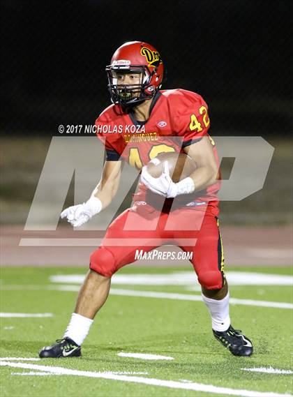 Thumbnail 2 in Harvard-Westlake vs. Dominguez photogallery.