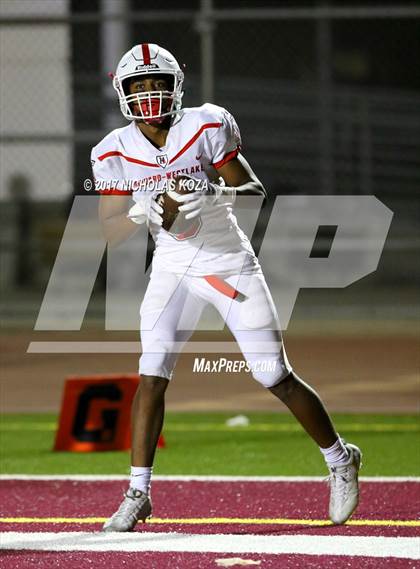 Thumbnail 2 in Harvard-Westlake vs. Dominguez photogallery.