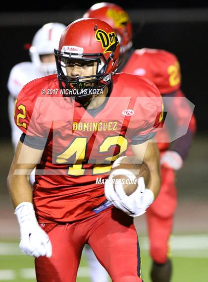 Thumbnail 3 in Harvard-Westlake vs. Dominguez photogallery.