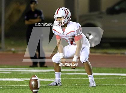 Thumbnail 2 in Harvard-Westlake vs. Dominguez photogallery.