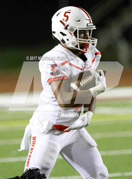 Thumbnail 1 in Harvard-Westlake vs. Dominguez photogallery.