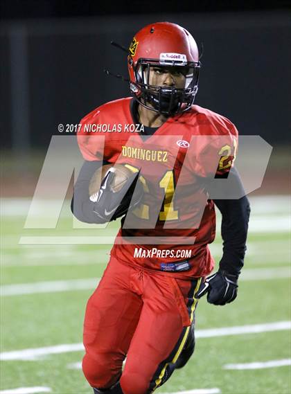Thumbnail 2 in Harvard-Westlake vs. Dominguez photogallery.