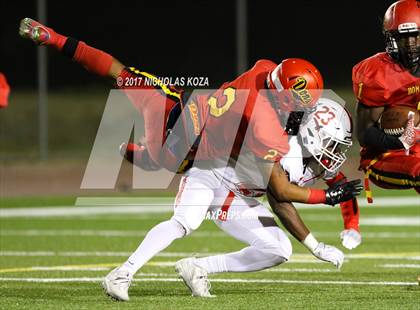 Thumbnail 2 in Harvard-Westlake vs. Dominguez photogallery.