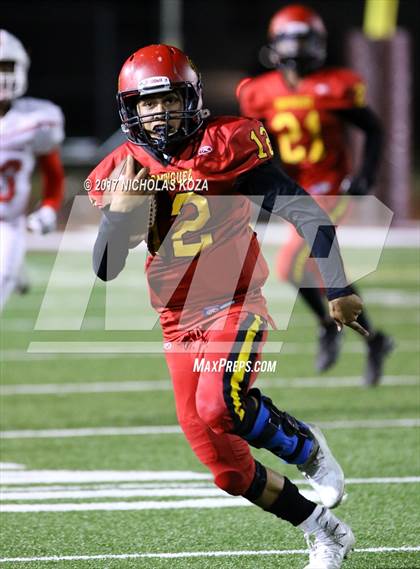 Thumbnail 3 in Harvard-Westlake vs. Dominguez photogallery.
