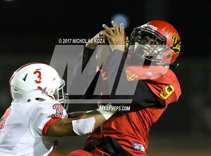 Thumbnail 2 in Harvard-Westlake vs. Dominguez photogallery.