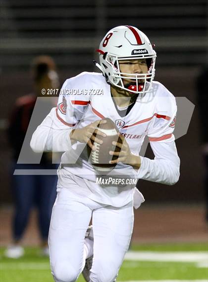Thumbnail 2 in Harvard-Westlake vs. Dominguez photogallery.