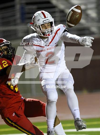 Thumbnail 2 in Harvard-Westlake vs. Dominguez photogallery.