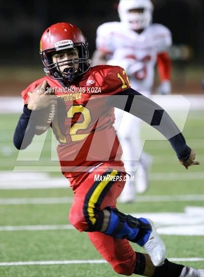 Thumbnail 2 in Harvard-Westlake vs. Dominguez photogallery.