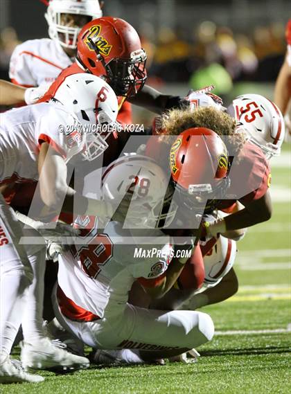 Thumbnail 1 in Harvard-Westlake vs. Dominguez photogallery.