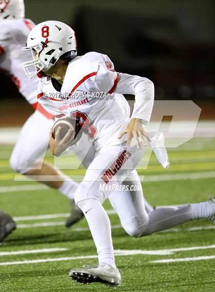 Thumbnail 3 in Harvard-Westlake vs. Dominguez photogallery.