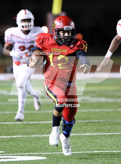 Thumbnail 2 in Harvard-Westlake vs. Dominguez photogallery.