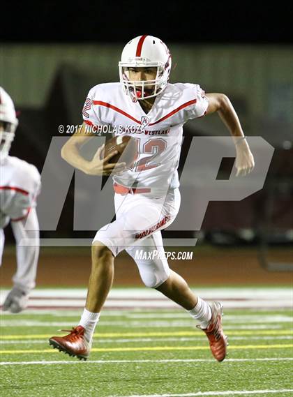 Thumbnail 2 in Harvard-Westlake vs. Dominguez photogallery.