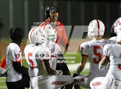 Thumbnail 3 in Harvard-Westlake vs. Dominguez photogallery.