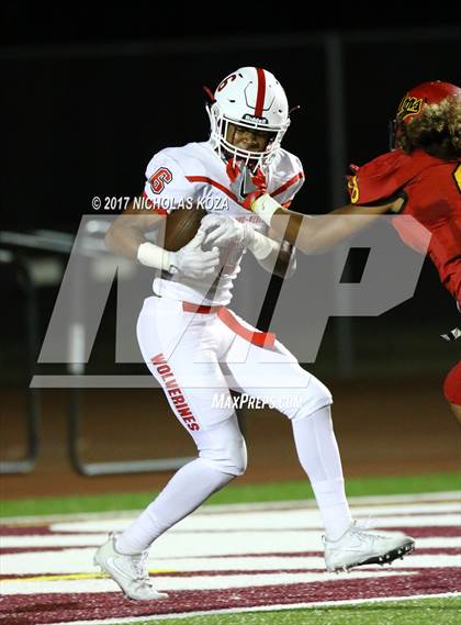 Thumbnail 2 in Harvard-Westlake vs. Dominguez photogallery.
