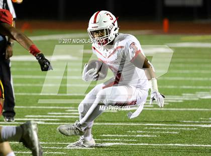 Thumbnail 2 in Harvard-Westlake vs. Dominguez photogallery.